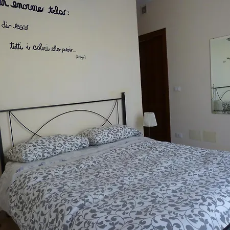 La Testa Fra Le Nuvole Bed & Breakfast