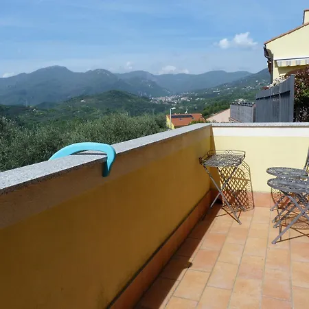 La Testa Fra Le Nuvole Bed & Breakfast