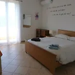 Nocleg ze śniadaniem La Testa Fra Le Nuvole