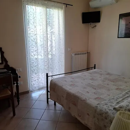 La Testa Fra Le Nuvole Alojamento de Acomodação e Pequeno-almoço