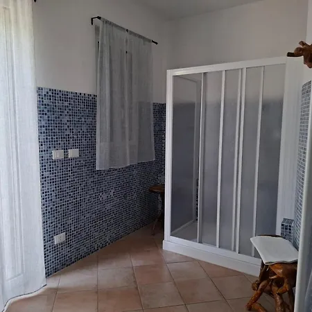 La Testa Fra Le Nuvole Bed & Breakfast *